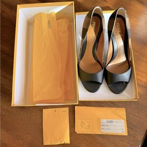 Fendi Heals, Size 39